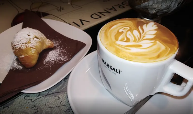 RESTYLE CAFE by SWIEQI
