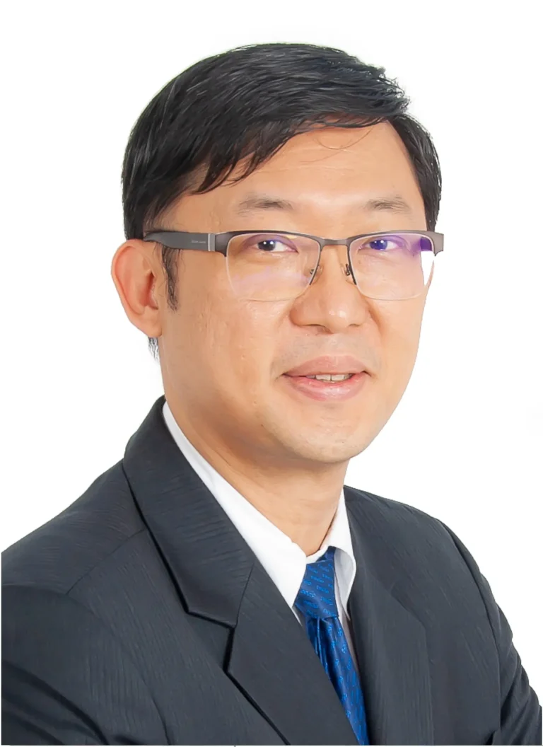 Dr Timothy Lim Yong Kuei