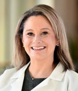 Lauren Elizabeth Nueske, APRN