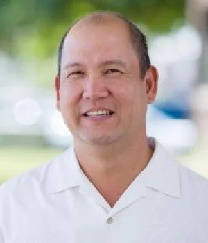 Martin R. Alumno, MD