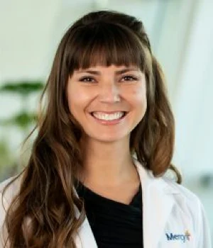 Violet Holly De La Cruz, FNP