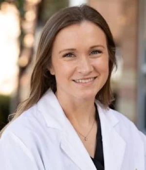 Carley Abbott Nitschmann, APRN-CNP