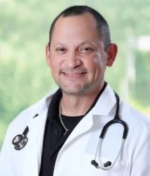 Luis Alberto Valdez, APRN-CNP